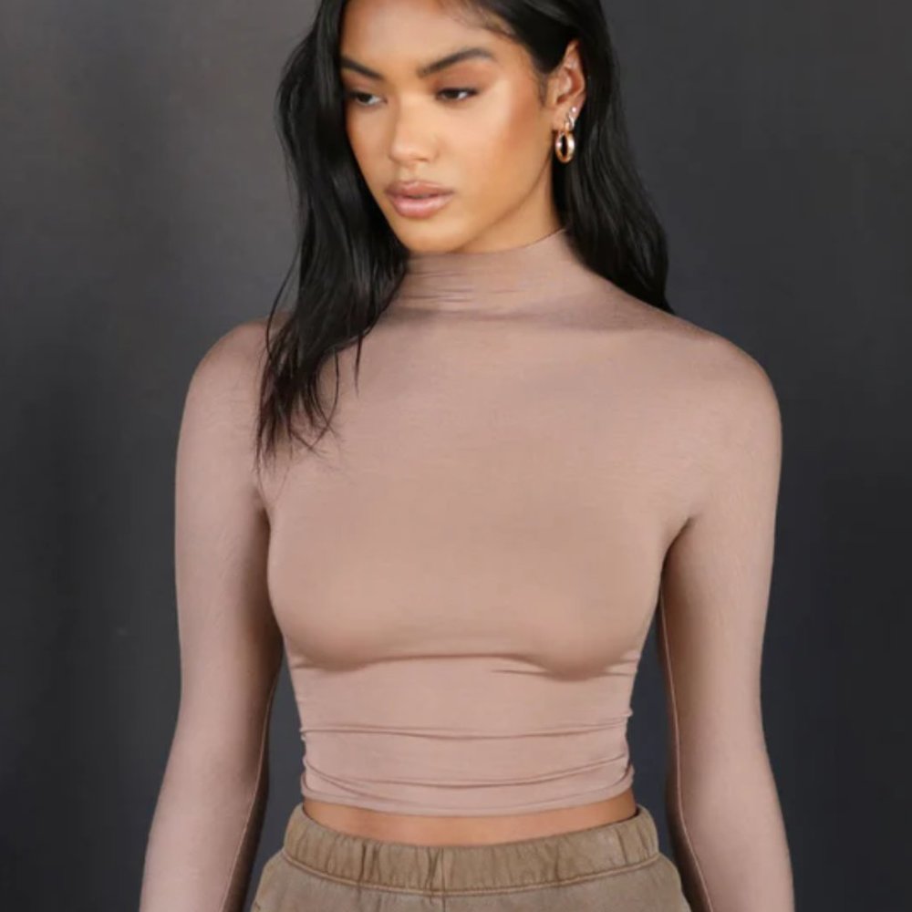 Joah Brown Cropped Mock Neck Long Sleeve - S/M